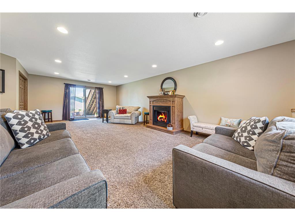 228 Creekside Drive Eagle Lake MN 56024 7110200 image32