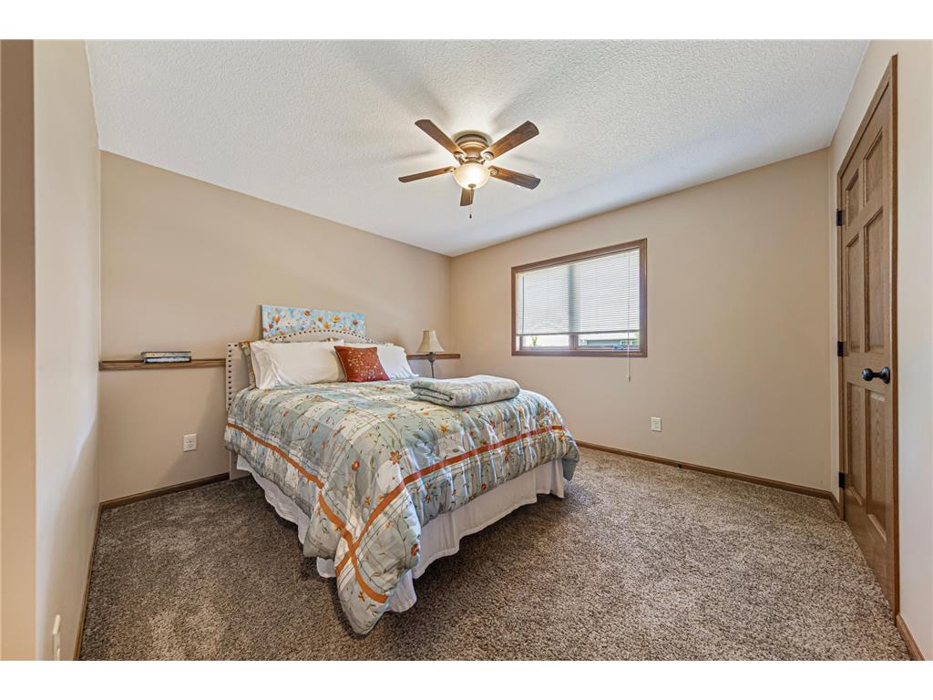 228 Creekside Drive Eagle Lake MN 56024 7110200 image34