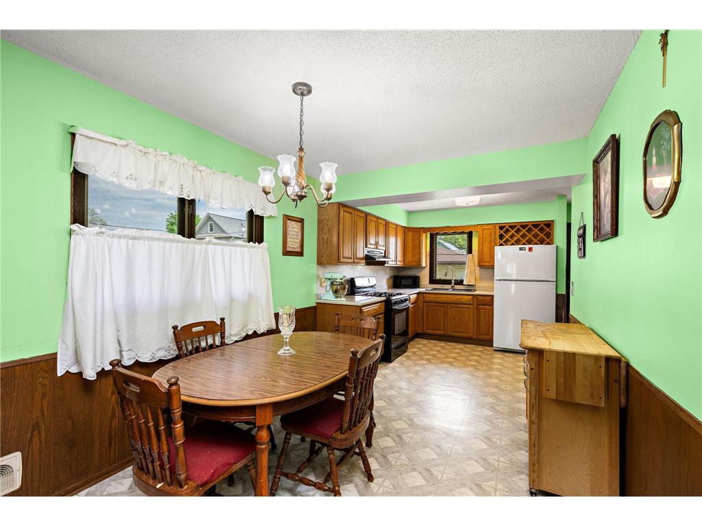 228 Duke Street Saint Paul MN 55102 7079705 image10