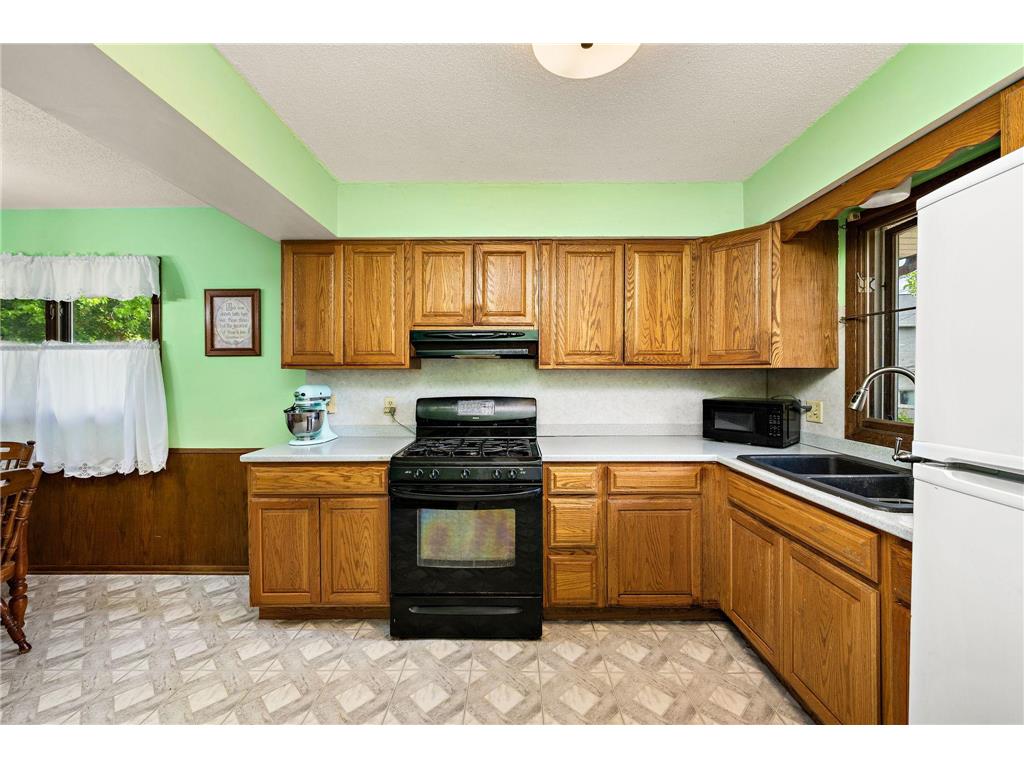 228 Duke Street Saint Paul MN 55102 7079705 image13
