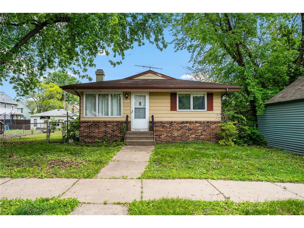 228 Duke Street Saint Paul MN 55102 7079705 image3