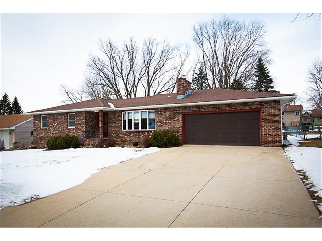 228 E 12th Street Zumbrota MN 55992 7036788 image1