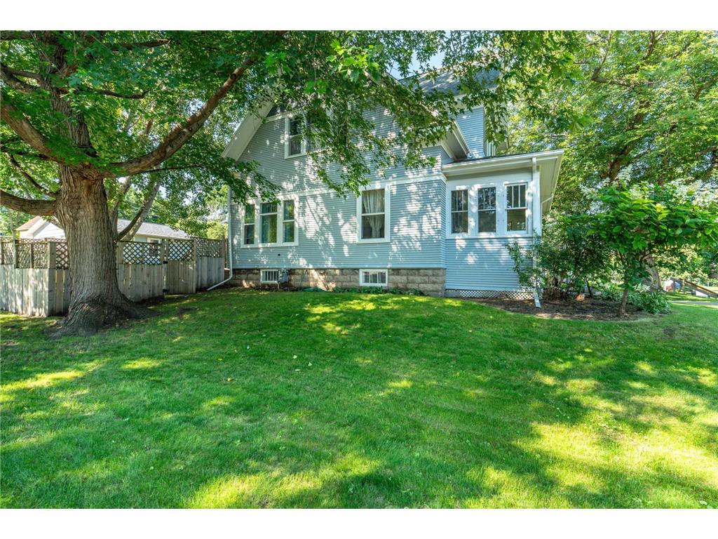 228 E Vernon Avenue Fergus Falls MN 56537 7068561 image39