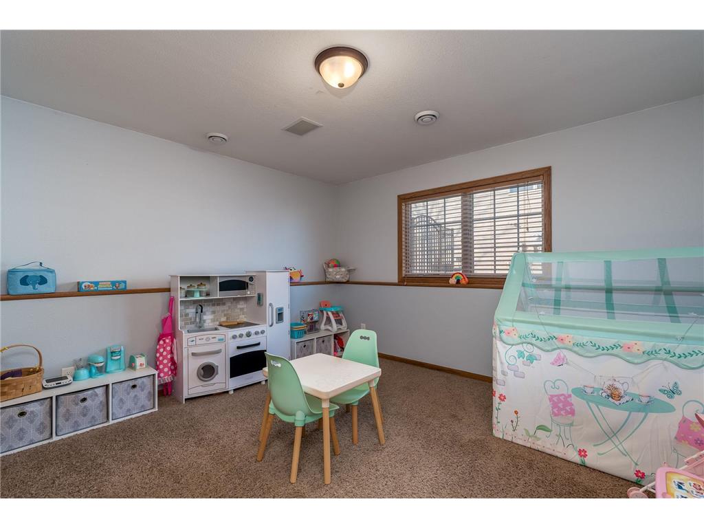 228 Grovebrook Circle Mankato MN 56001 7012067 image34