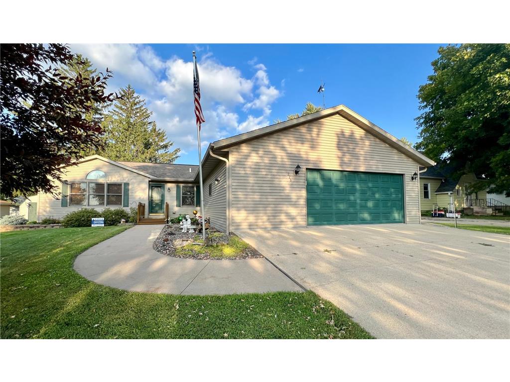 228 Line Street S Wykoff MN 55990 6420164 image1