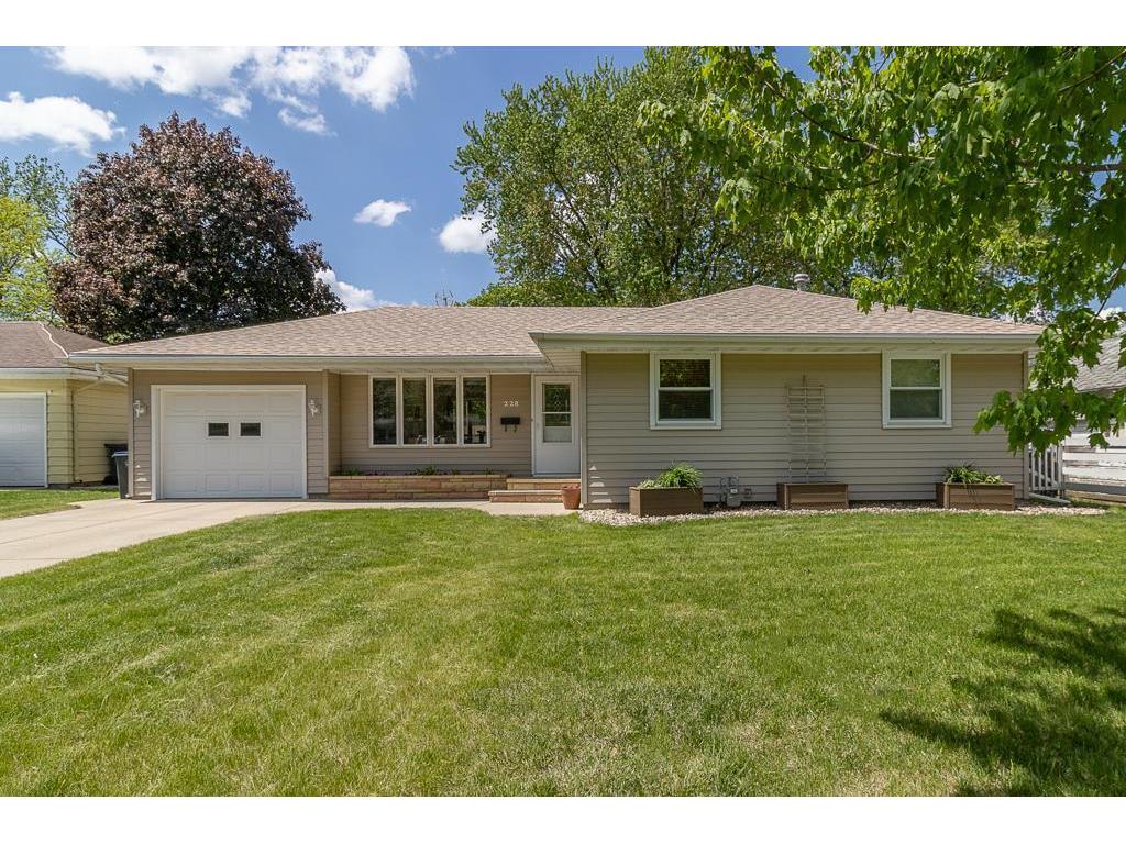 228 Meray Boulevard Mankato MN 56001 6721995 image1