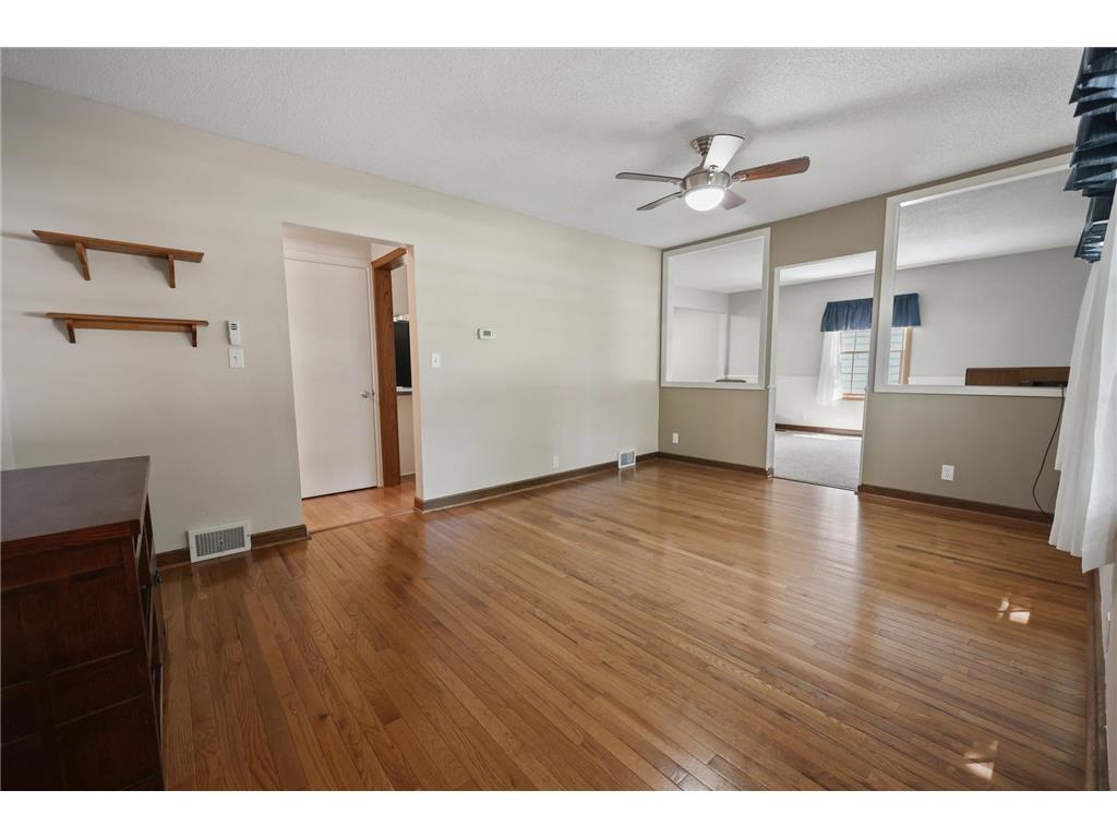 228 N Gilman Avenue Litchfield MN 55355 7091889 image29