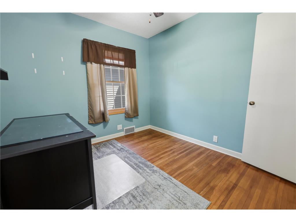 228 N Gilman Avenue Litchfield MN 55355 7091889 image37