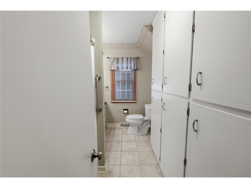 228 N Gilman Avenue Litchfield MN 55355 7091889 image38