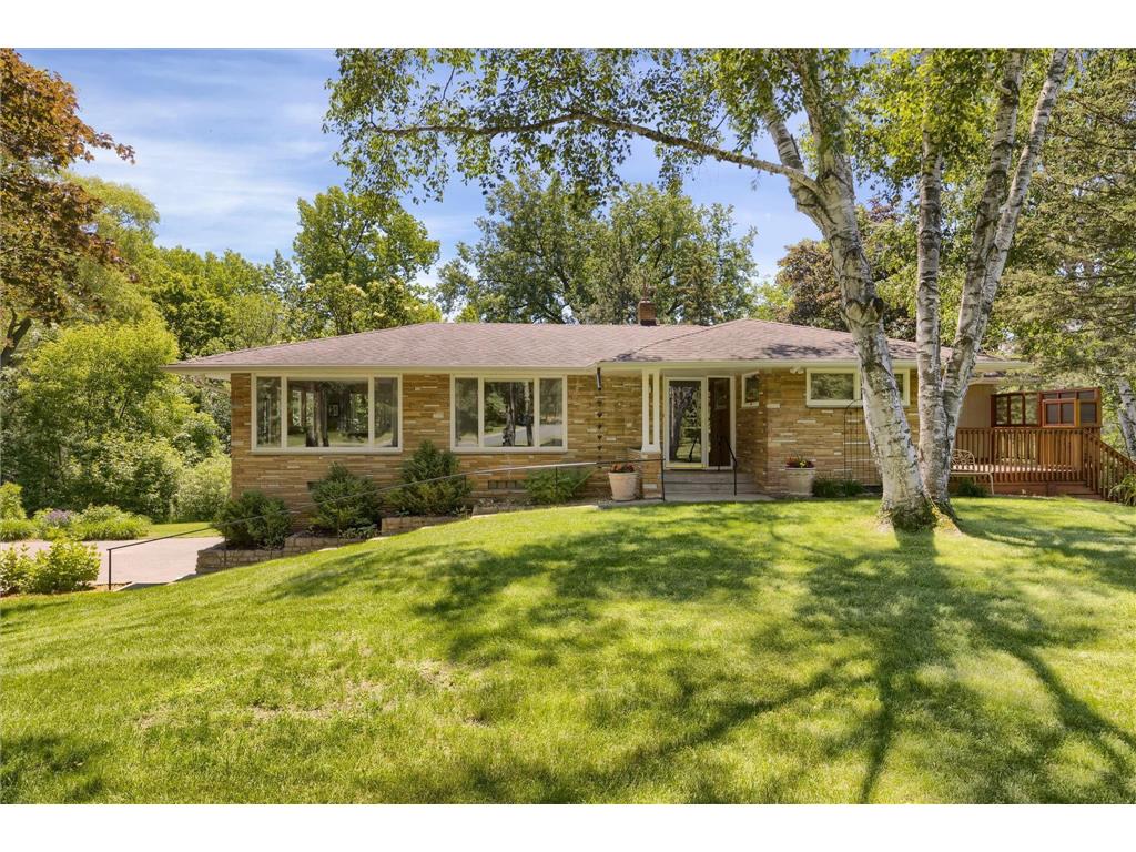 228 Oakview Road West Saint Paul MN 55118 6553489 image1