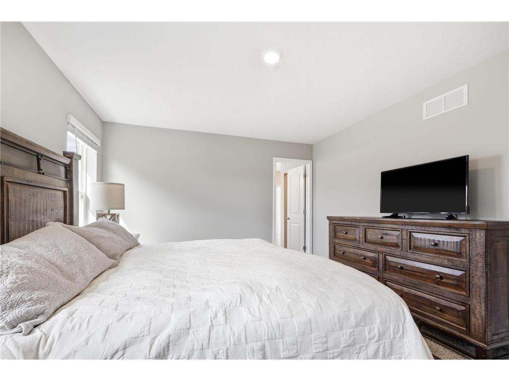 228 Snowdrop Trail Waconia MN 55387 7090360 image12