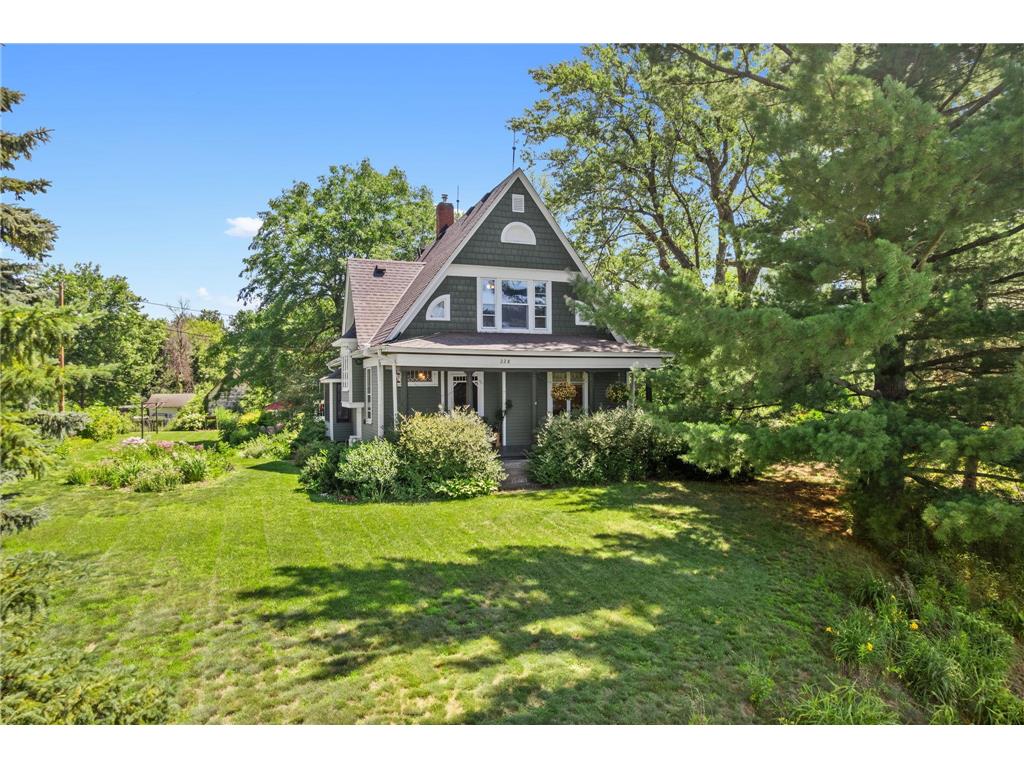 228 Summit Avenue Center City MN 55012 - North Center Lake 7100564 image1