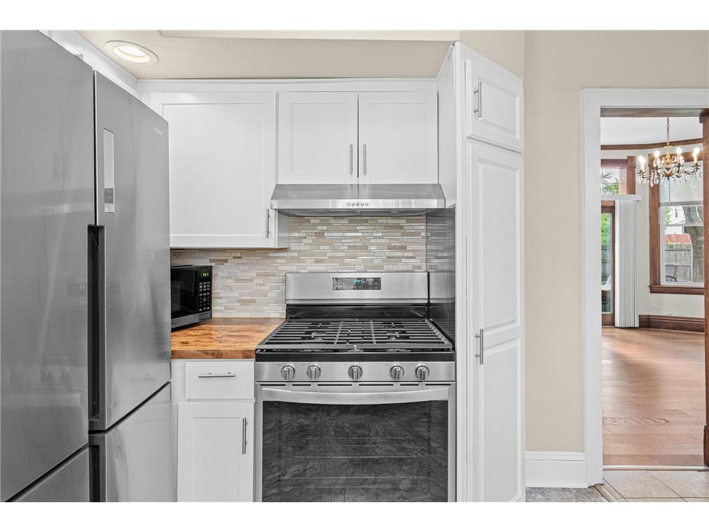 228 Victoria Street N Saint Paul MN 55104 7082738 image18