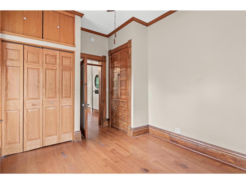 228 Victoria Street N Saint Paul MN 55104 7082738 image22