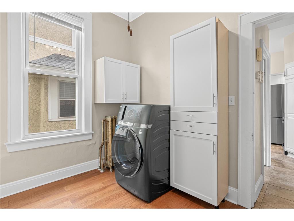 228 Victoria Street N Saint Paul MN 55104 7082738 image25