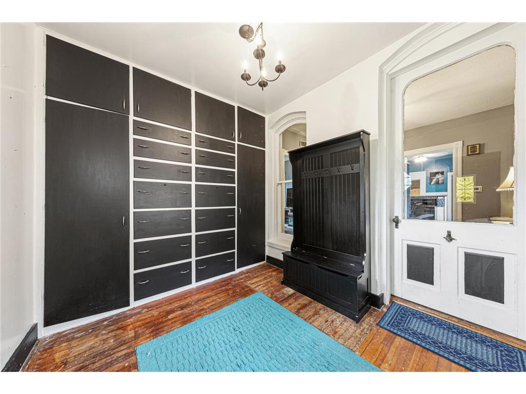 228 W 4th Street Blue Earth MN 56013 7073949 image3