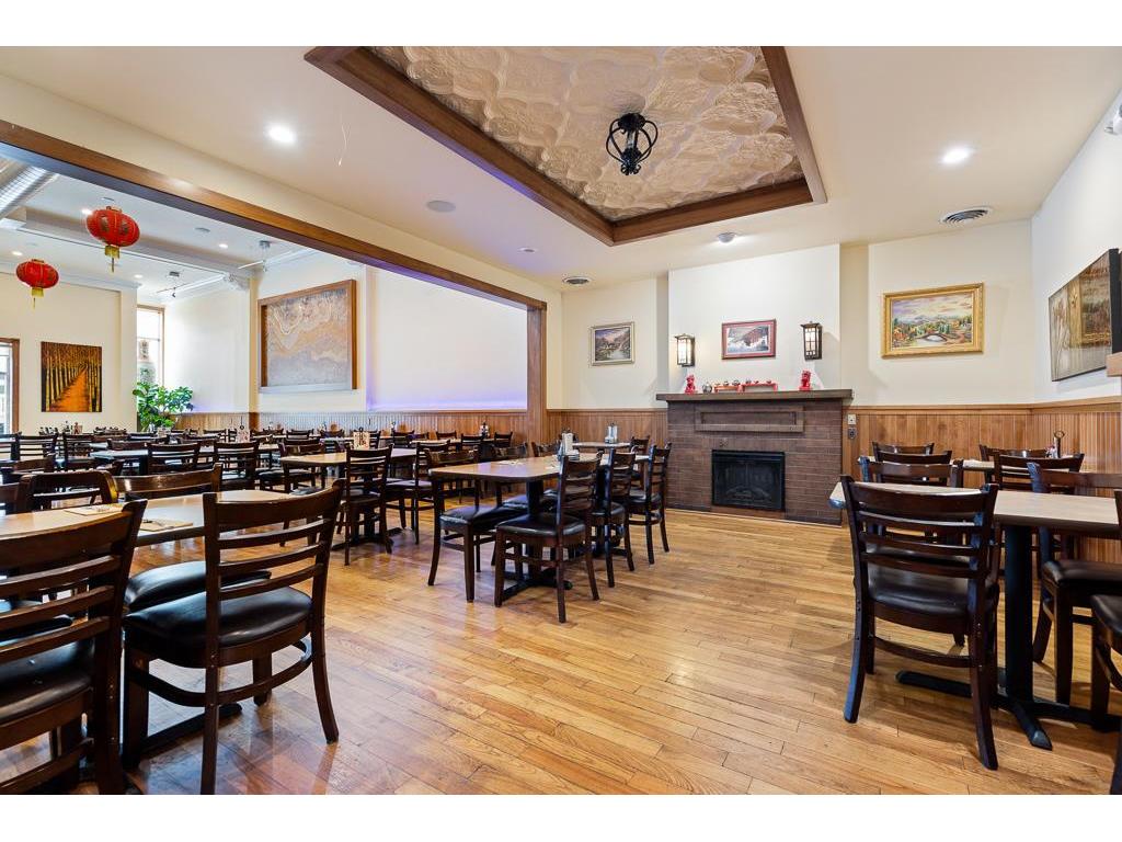 228 W Main Street Marshall MN 56258 6483718 image12