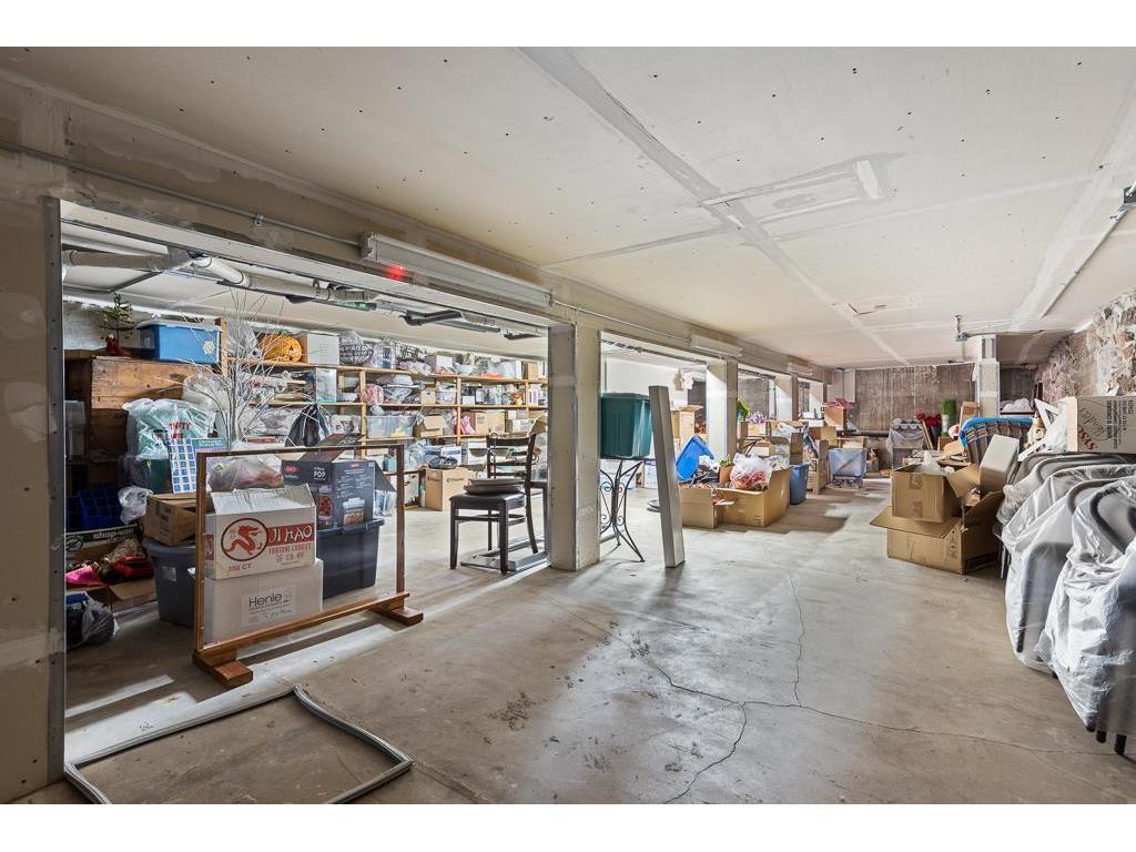 228 W Main Street Marshall MN 56258 6483718 image54