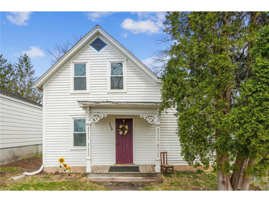 228 Young Street N Prescott WI 54021 6707150 image1