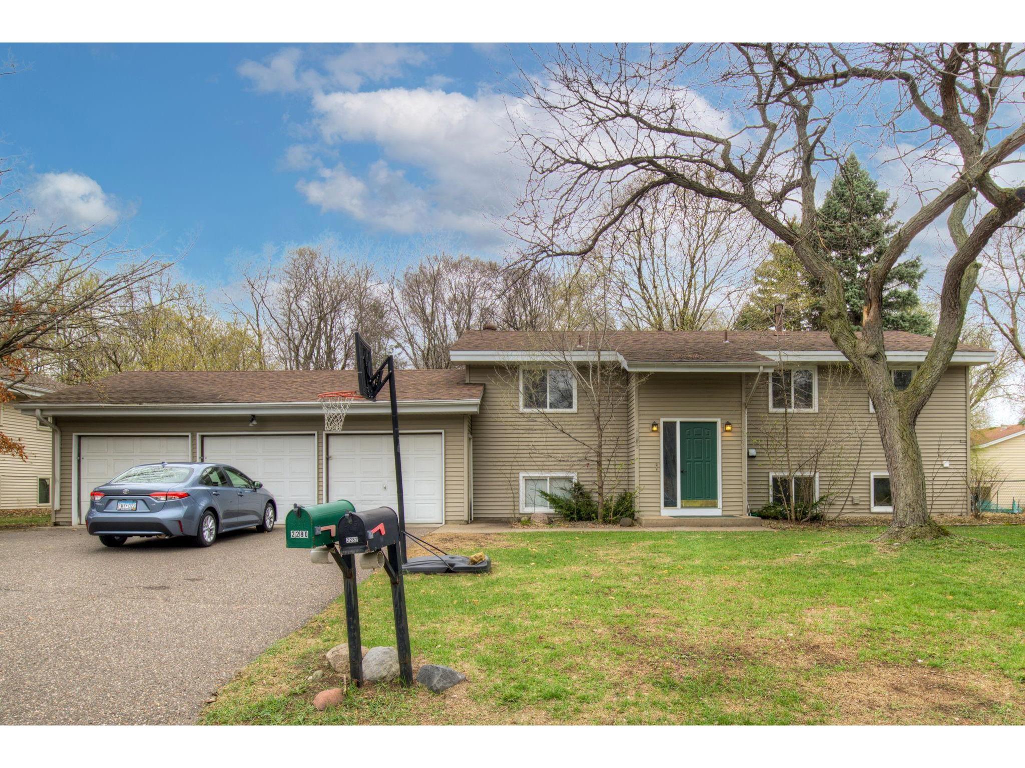 2280 26th Avenue NW, New Brighton, MN, 55112 MLS 7070859 Edina Realty