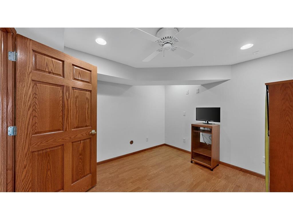 2280 Coral Court NE Rochester MN 55906 6819087 image24