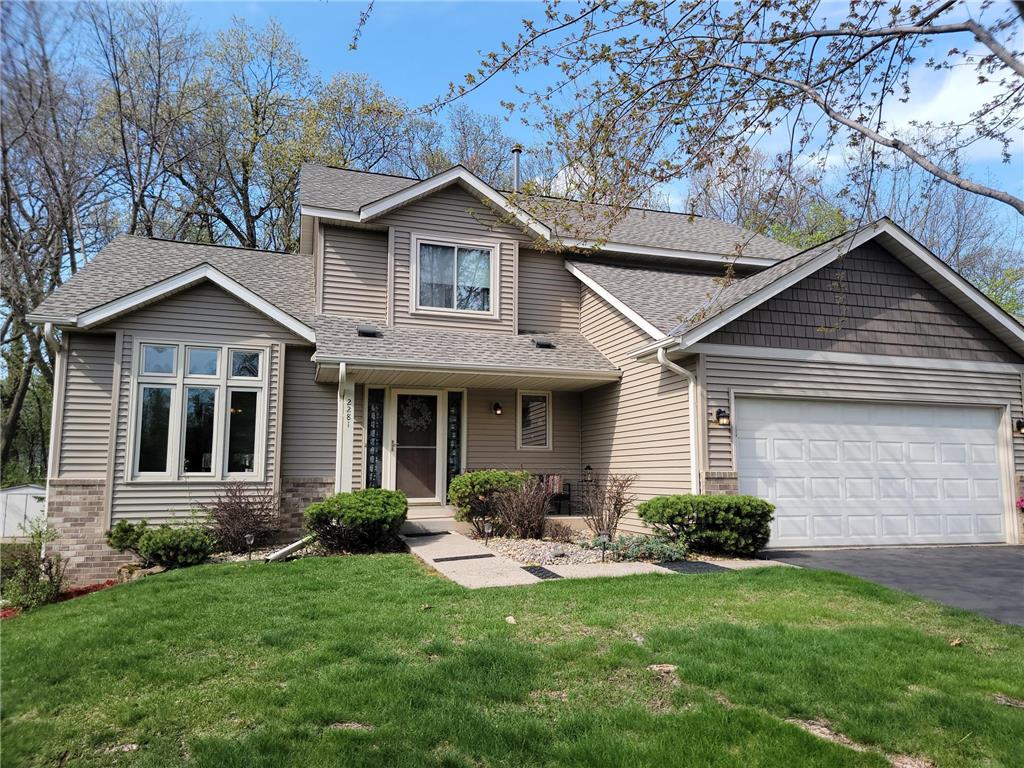 2281 Hillwood Drive E, Maplewood, MN, 55119 MLS 6376240 Edina Realty