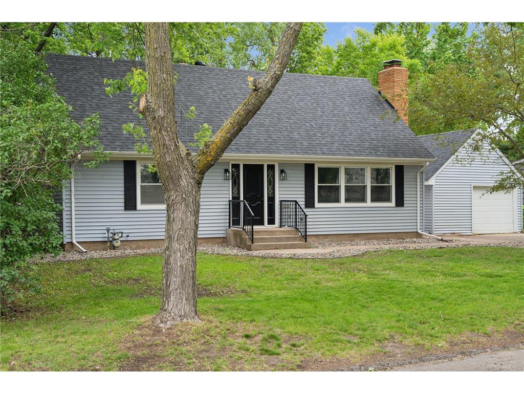 2283 15th Avenue E North Saint Paul MN 55109 6549807 image1