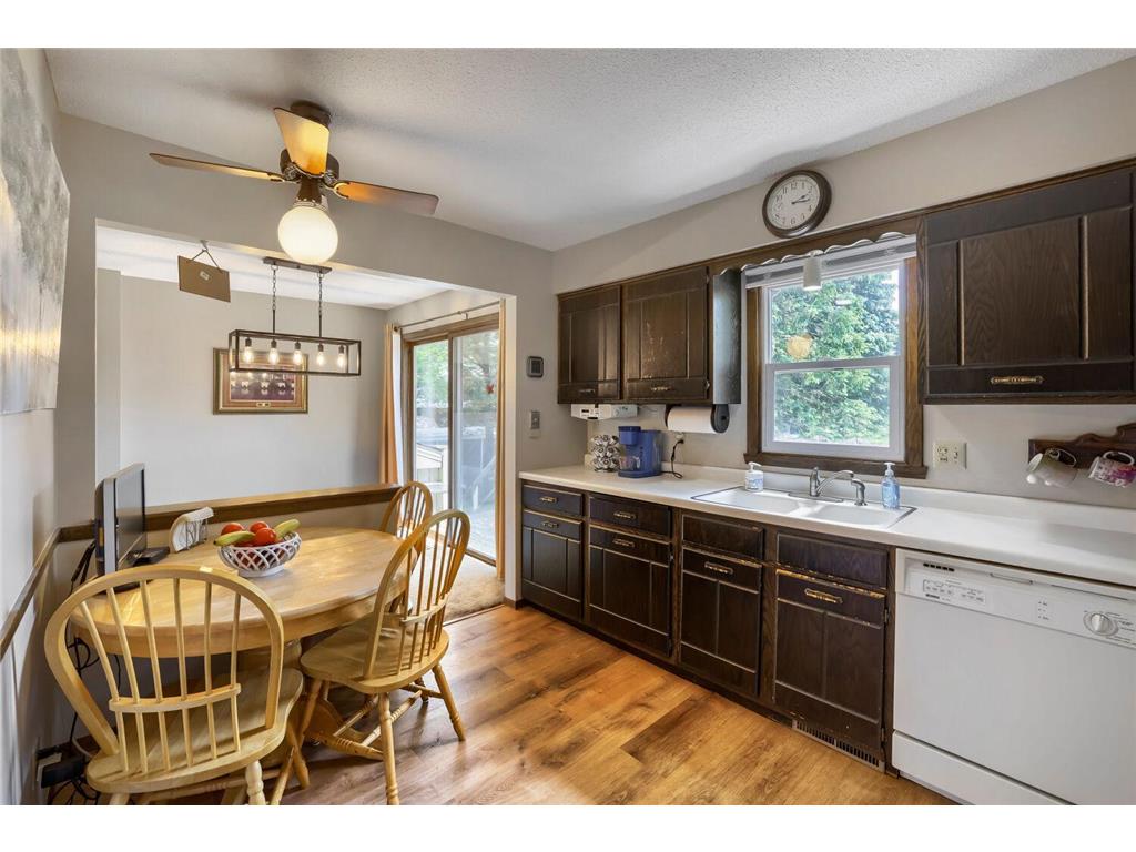 2284 Standridge Avenue Maplewood MN 55109 7088803 image11