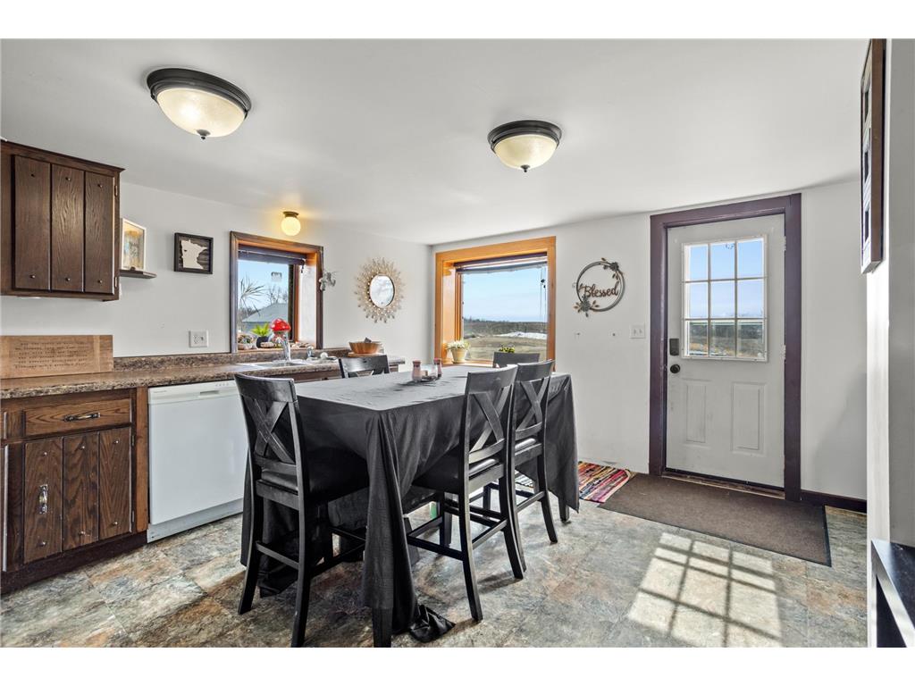 22845 NE Pickerel Lake Road Holmesville Twp MN 56501 7033528 image3