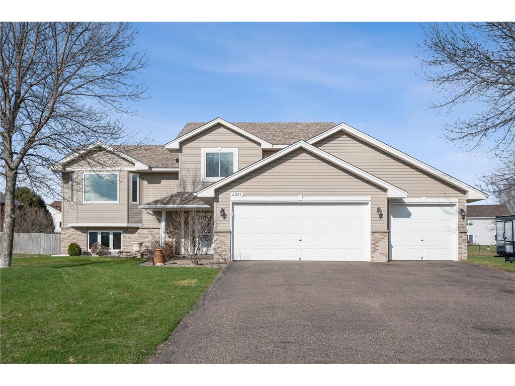 2285 Bridgewater Boulevard S Cambridge MN 55008 6358085 image1