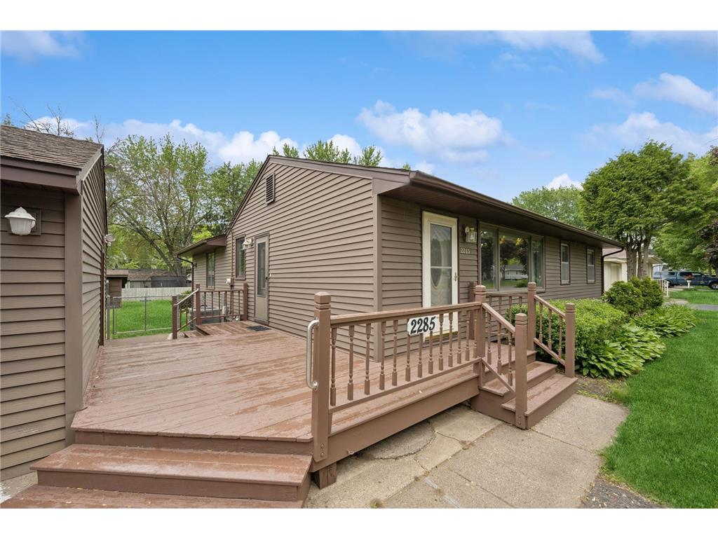 2285 Lakeaires Boulevard White Bear Lake MN 55110 6729945 image1