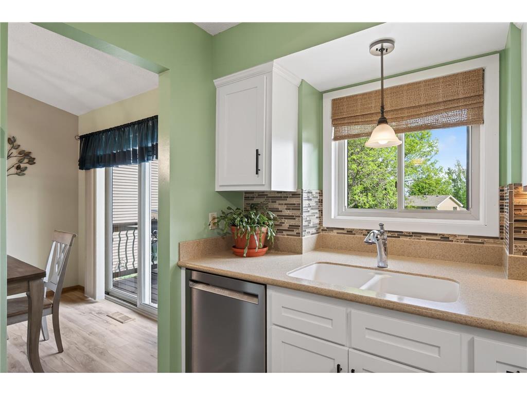 2287 Helmo Court N Oakdale MN 55128 7066256 image20
