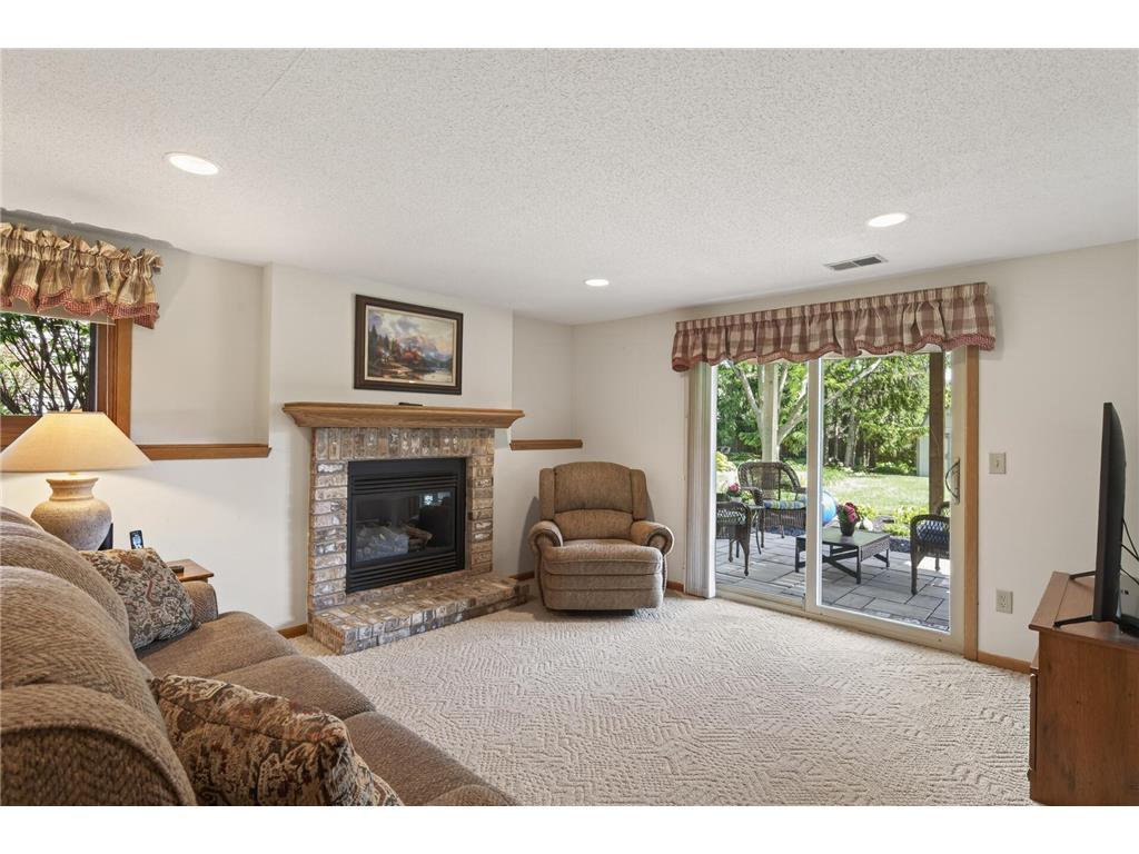 2287 Helmo Court N Oakdale MN 55128 7066256 image33