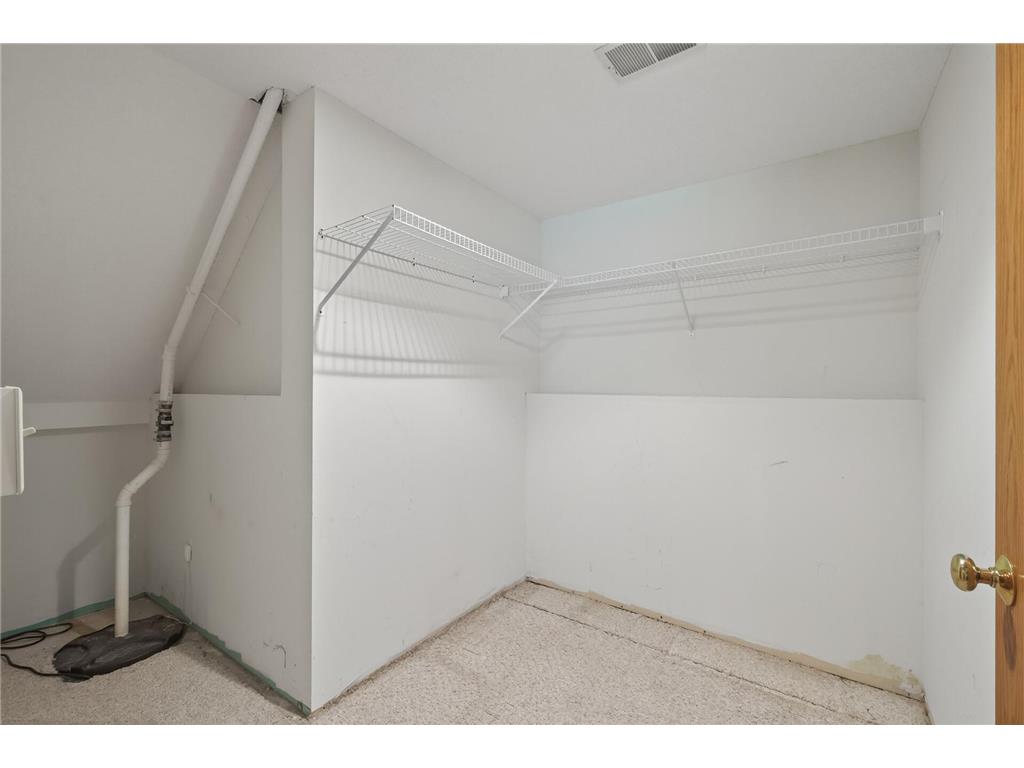 2287 Helmo Court N Oakdale MN 55128 7066256 image38