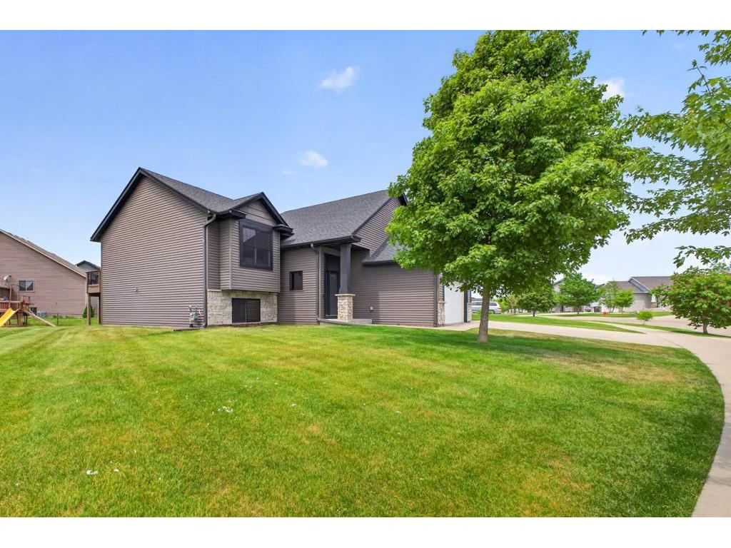 2287 Phoenix Road SW Rochester MN 55902 7084278 image2
