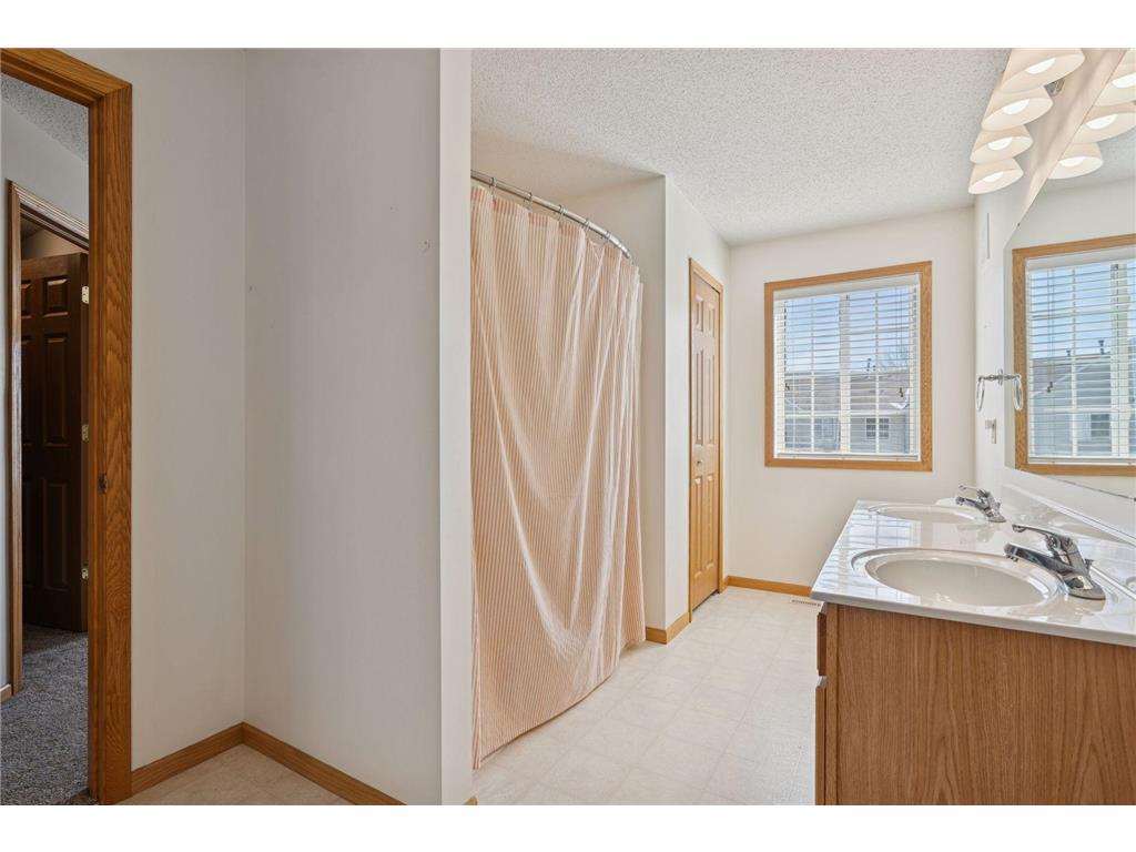 2288 119th Lane NE Blaine MN 55449 7026421 image27