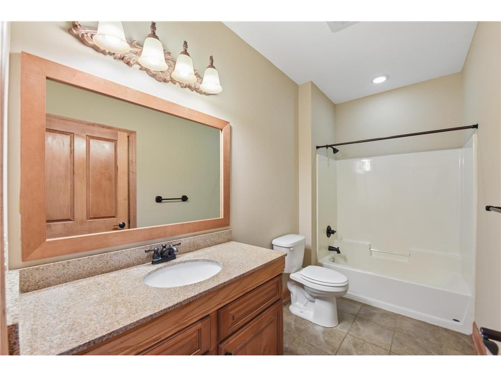 2288 Greenwood Valley Drive River Falls WI 54022 7054623 image17