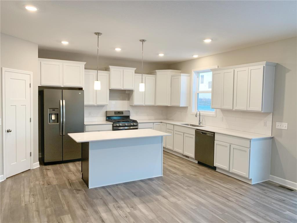 22884 Wood Lane Rogers MN 55374 6349645 image1