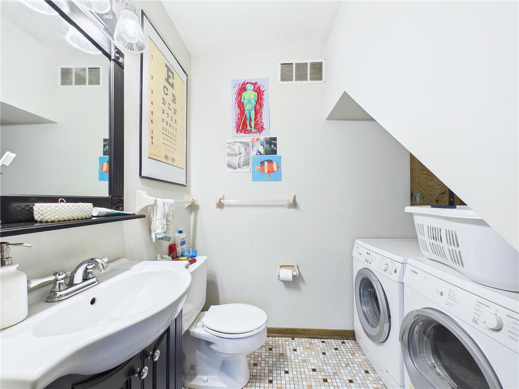 2289-2291 Hillside Avenue Saint Paul MN 55108 7048888 image35