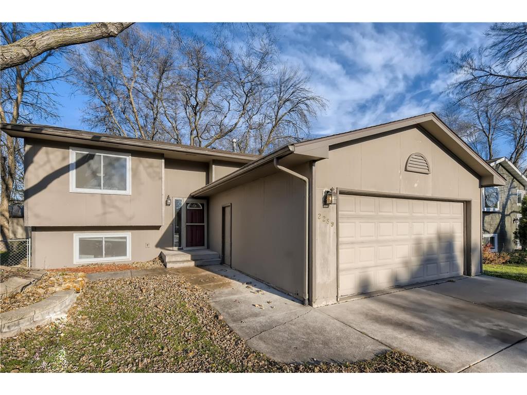 2289 Caulfield Plaza Woodbury MN 55125 6340972 image1