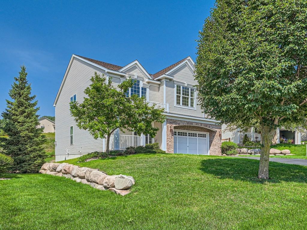 2289 Woodcrest Drive Woodbury MN 55129 6432491 image1