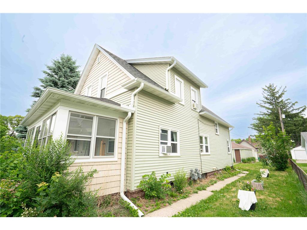 229 2nd Avenue S South Saint Paul MN 55075 7094696 image2