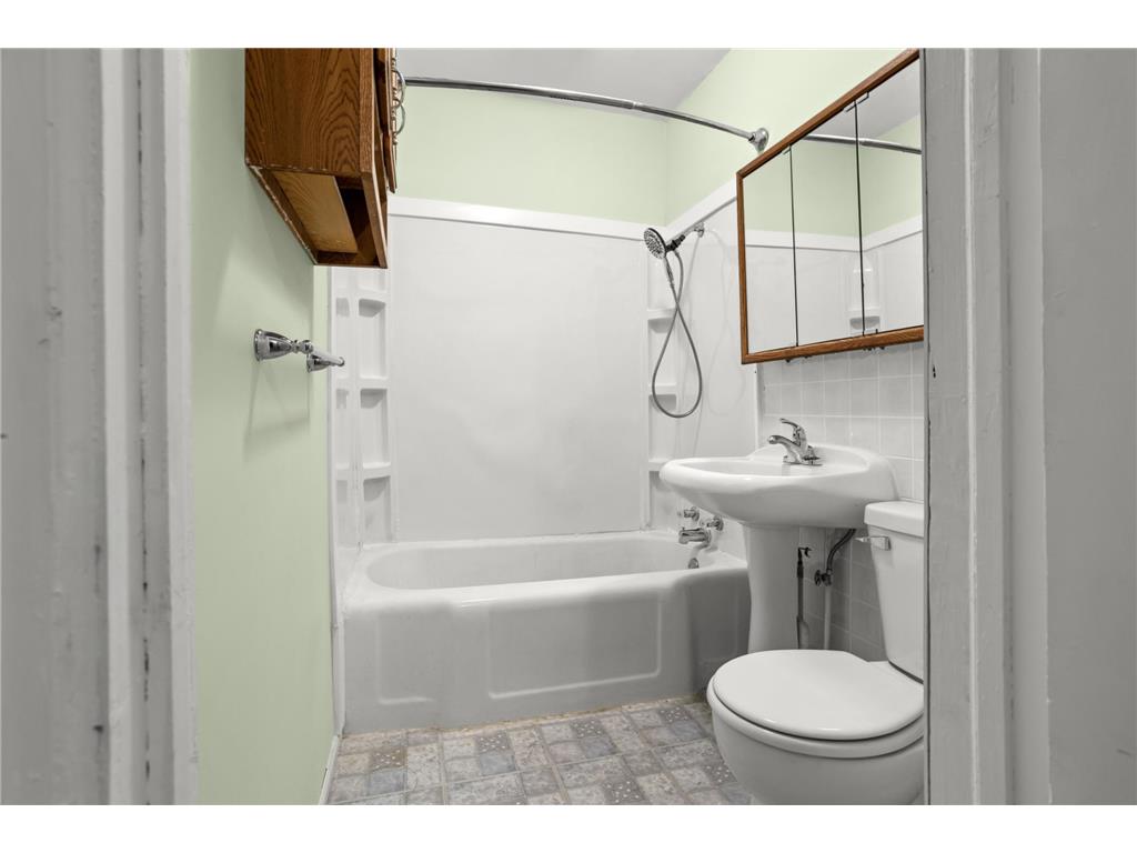229 7th Avenue Enderlin ND 58027 7106762 image16