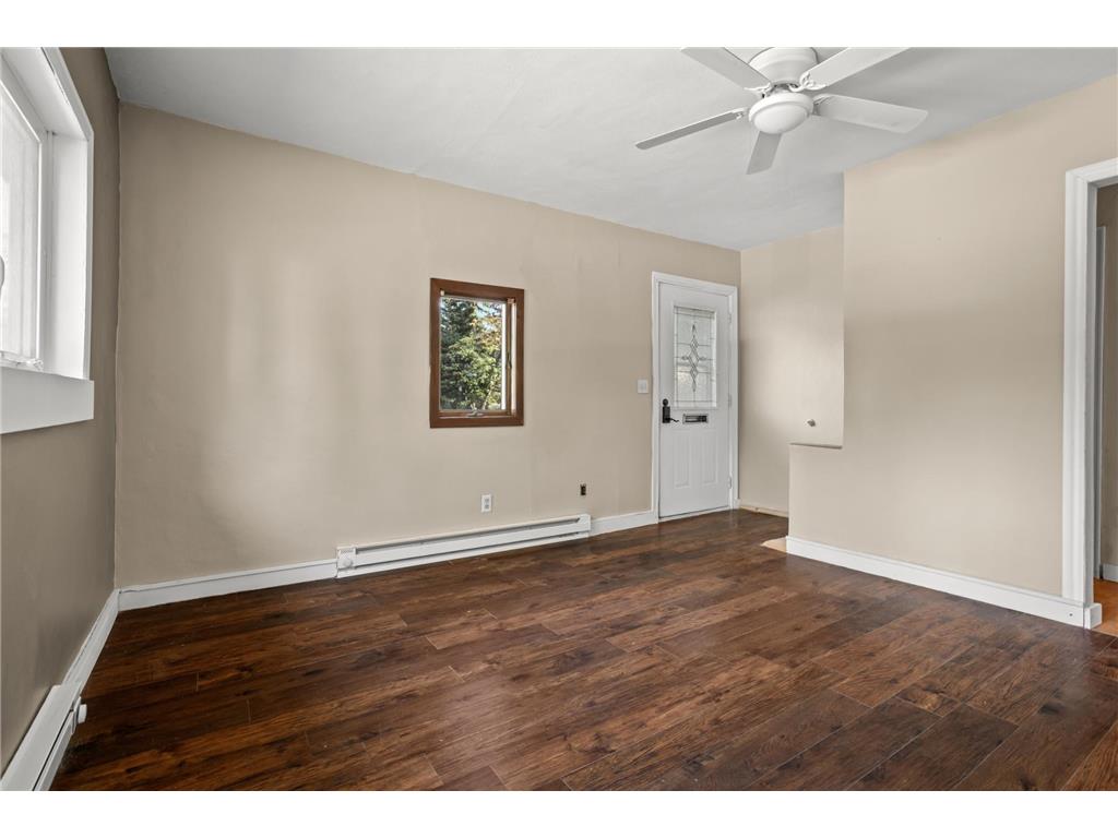 229 7th Avenue Enderlin ND 58027 7106762 image3
