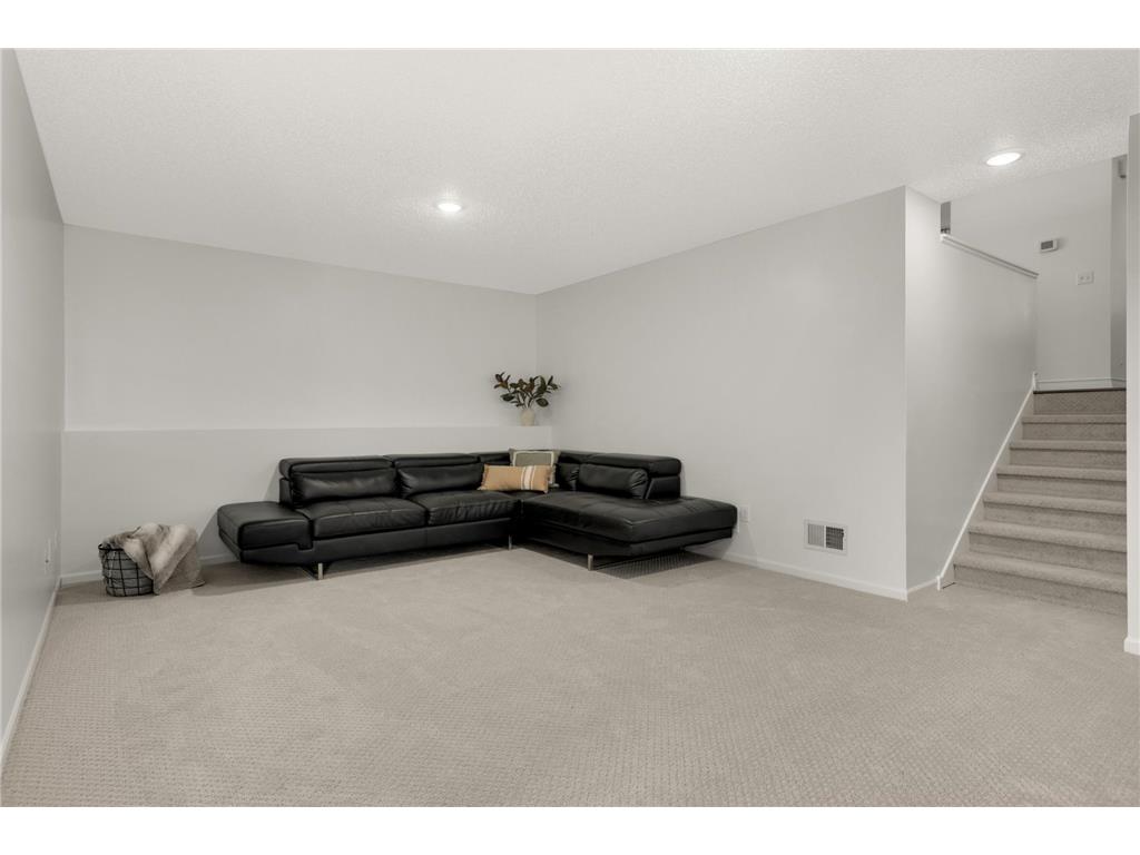 229 Arabian Avenue W Shakopee MN 55379 7077626 image16