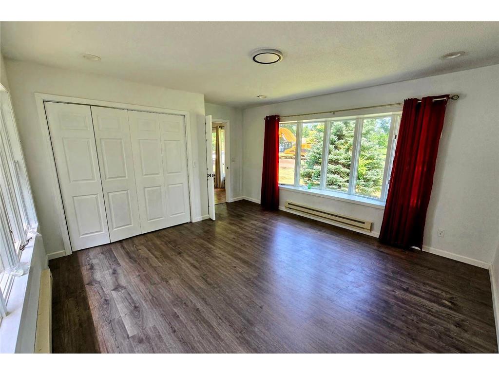 229 E Oak Street Tyler MN 56178 6757260 image20