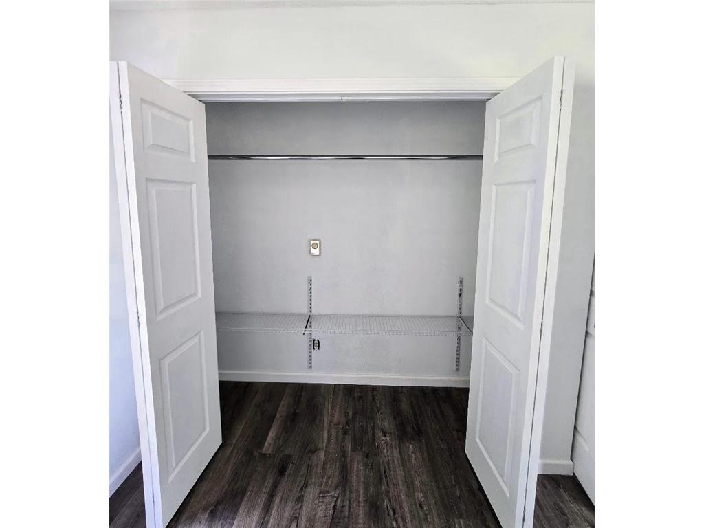 229 E Oak Street Tyler MN 56178 6757260 image24