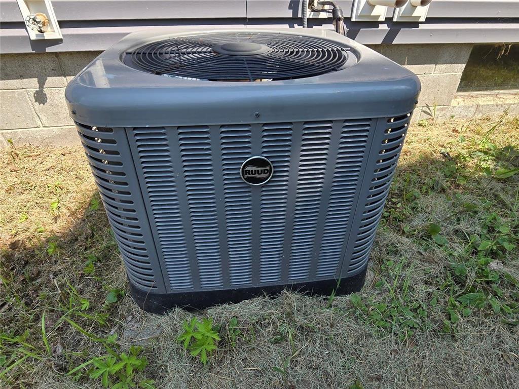 229 E Oak Street Tyler MN 56178 6757260 image37