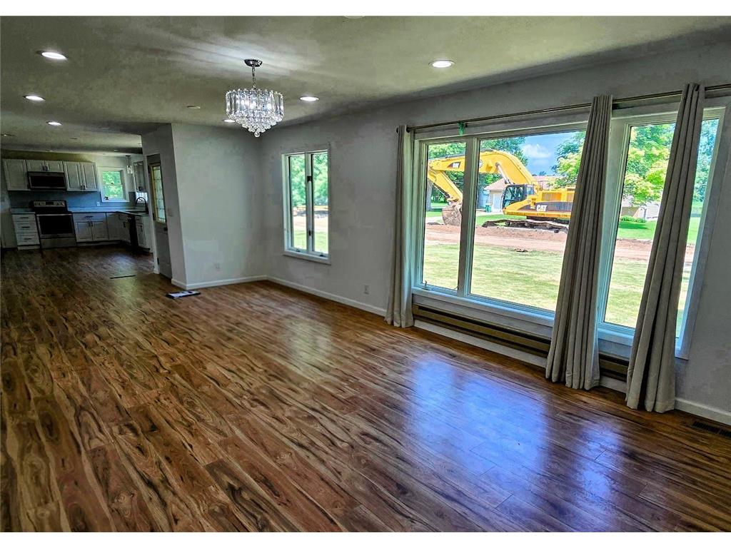 229 E Oak Street Tyler MN 56178 6757260 image8