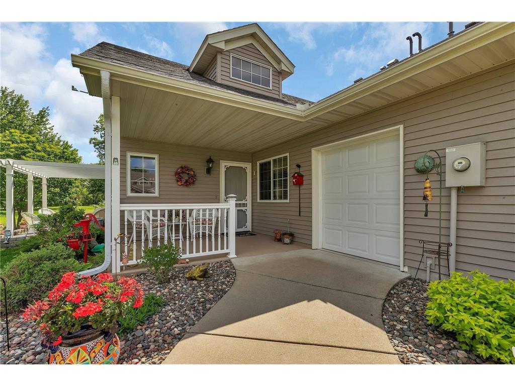 229 Goldfinch Lane, Clearwater, MN, 55320 | MLS: 6540020 | Edina Realty